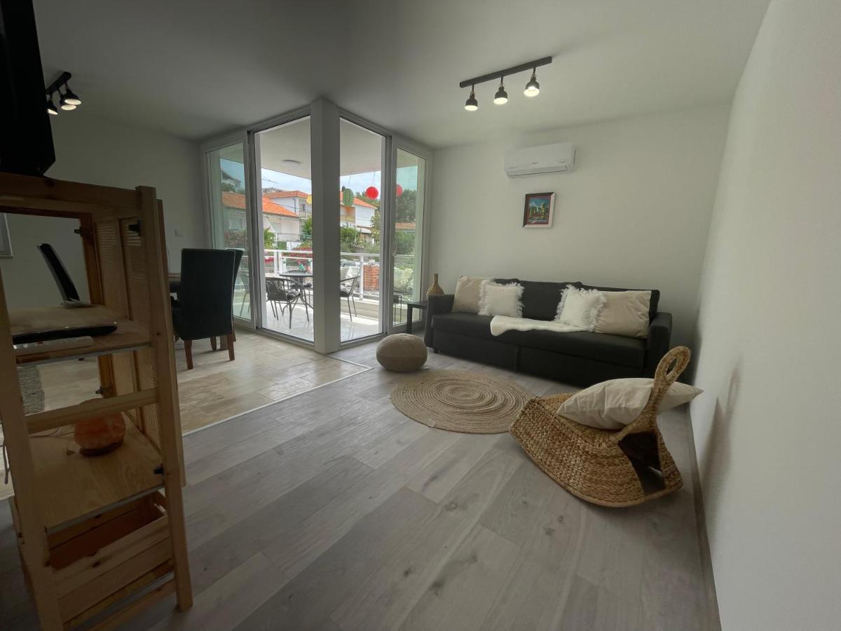 Vila Regina Apartment Paloma With Swimming Pool Jezera Eksteriør billede