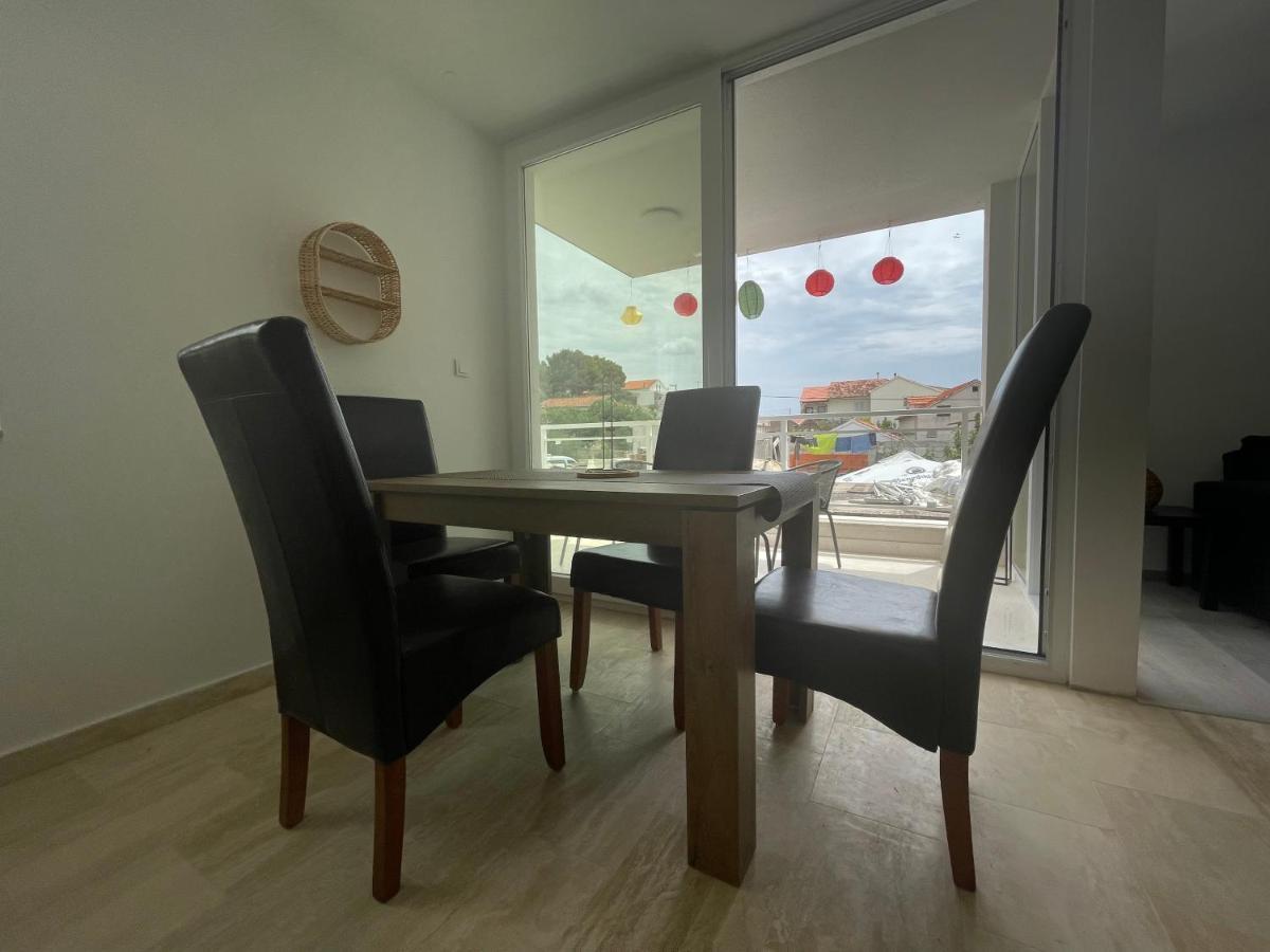 Vila Regina Apartment Paloma With Swimming Pool Jezera Eksteriør billede